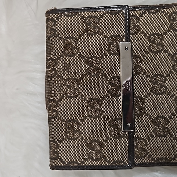 Gucci GG Monogram Small Wallet - Picture 3 of 17